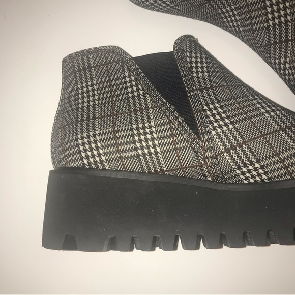 ALL BLACK Brand Plaid Platform Tread Bootie Ankle Woman’s Size 40.5/10 - Picture 5 of 10
